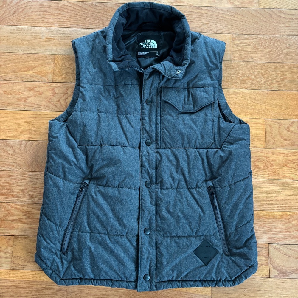 The North Face Patrick's Point Vest Mens M Charcoal Gray Puffer Insulated Snap